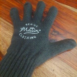 Matix knit winter gloves NWOT